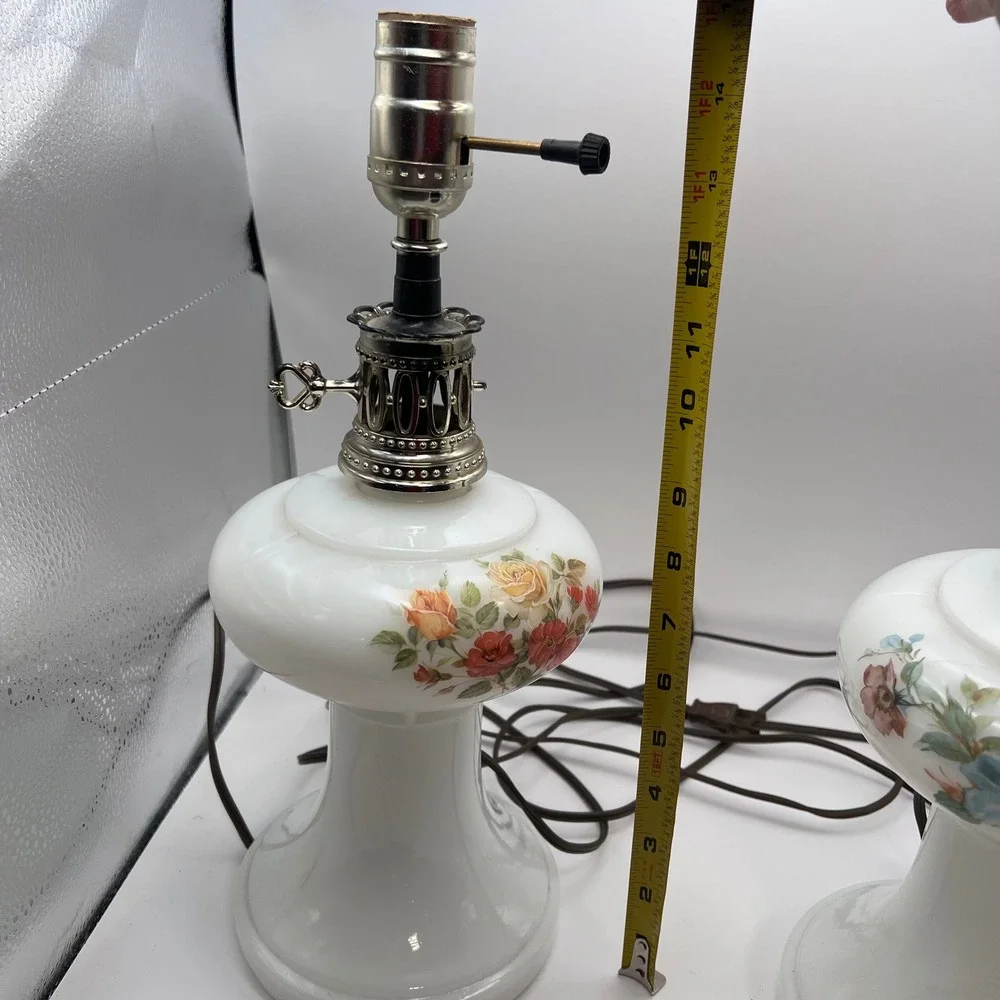 Vintage Milk Glass Lamps Floral Rose Design Pair‎ Accent Table Lamps